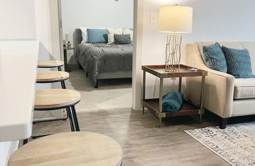 Charlotte Apartment | Luxury Executive 2 Bedroom/2 Bathroom Boutique Apt