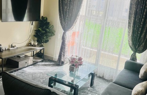Dubai Apartment | Luxury Family Friendly 3 bedroom Apartment