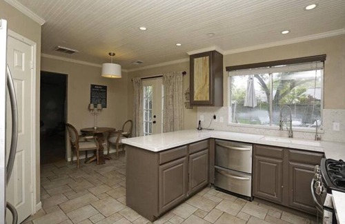 Cypress House | Luxury family home, Cypress, TX near to FM 1960, NW Houston and IAH Airport.
