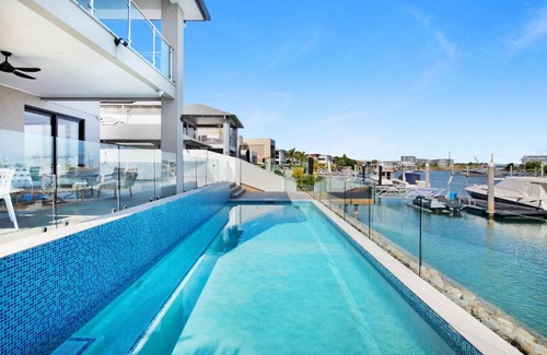 Gold Coast House | Luxury Family Retreat in Hope Island