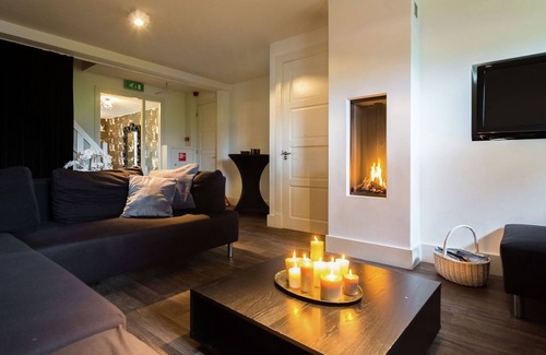 Denekamp Other | Luxury Farmhouse near Forest in Dinkelland
