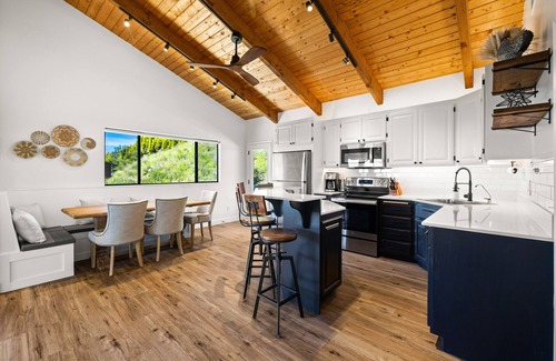 Santa Barbara Cottage | Luxury Farmhouse Cottage with Ocean & Island Views, Spa, Fire Pit & Hammocks
