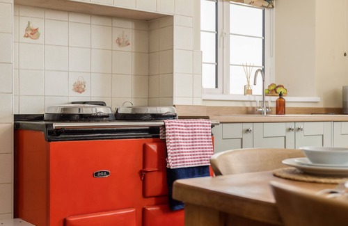 West Heslerton Other | Luxury Farmhouse with stunning Views - Pet Friendly with Hot Tub