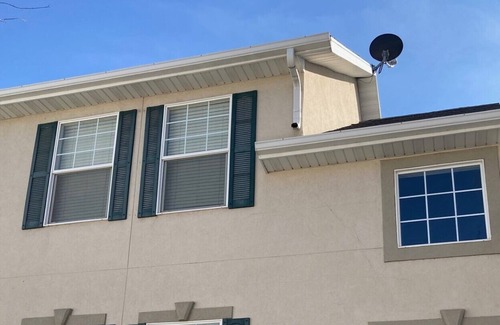 Logan House | Luxury five bedroom townhouse! Great location just off of Main Street!