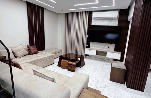 Heliopolis Apartment | Luxury five stars Duplex in nSheraton airport Cairo .