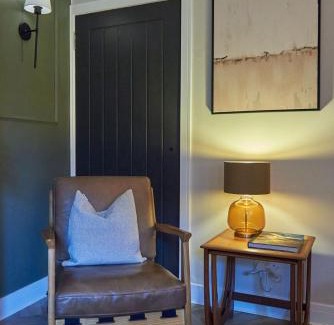 Stirling Apartment | Luxury Flat - 2 Bedroom Apartment on Baker Street, Stirling