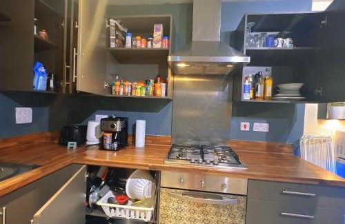 Tower Hamlets Apartment | Luxury flat 4BR in Canary Wharf