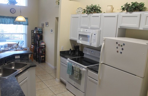 Lake Berkley Villa | Luxury Florida villa, own pool, exclusive gated resort