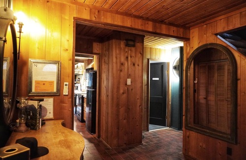 Hammondsport House | Luxury Forest Retreat: Outdoor Sauna & Plunge Tubs