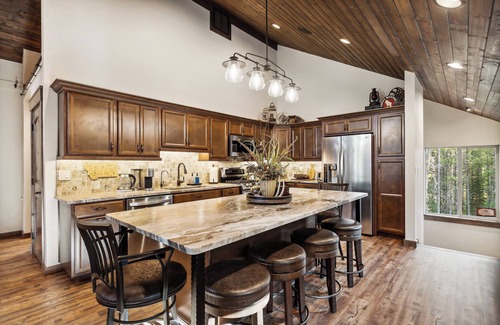 West Glacier House | Luxury Forest Retreat with Hot Tub, Huge Decks & Firepits – 2 miles to Glacier!
