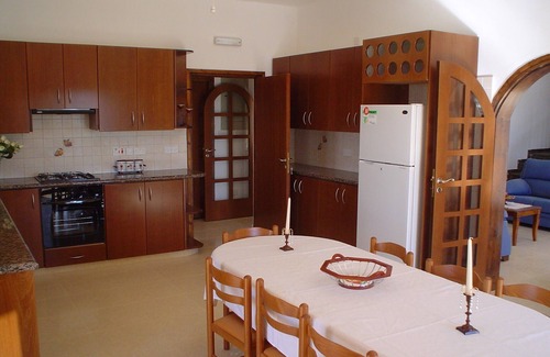 Kathikas Villa | Luxury four bedroom villa in peaceful area of Kathikas with big private pool