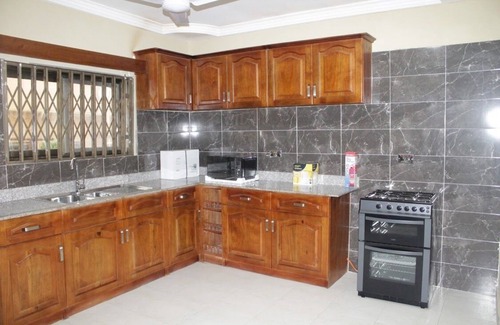 Accra Apartment | Luxury Fully Furnished 3 Bedroom apartment in a Serene residential area in