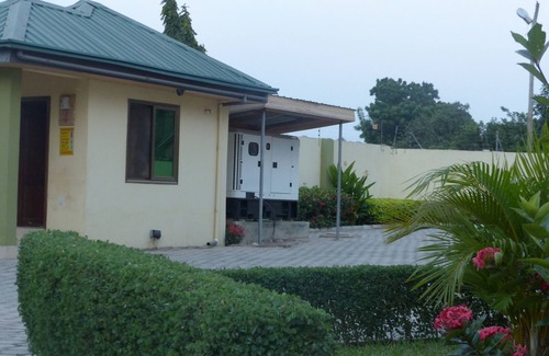 Accra Apartment | Luxury Fully Furnished 3 Bedroom apartment in a Serene residential area in
