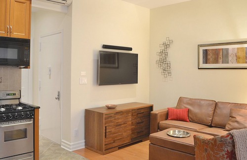 Upper West Side Apartment | Luxury Furnished 1BR with Deck & Washer/Dryer SPECIAL DISCOUNT FOR LONG TERM