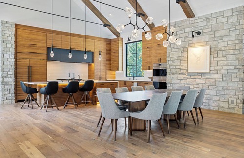 Parkside House | Luxury, furnished retreat with pool on nearly an acre in Boulder