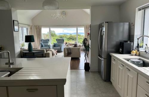 Spiddal House | Luxury Galway Getaway with 5 Bedrooms