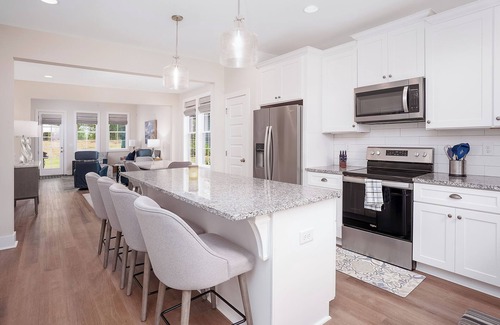 Auburn - Opelika House | Luxury Gameday Townhome at Auburn Airport 4 bedroom/3 1/2 bath End unit