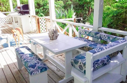 George Town Apartment | Luxury garden apartment located in the serene Bahama Sound 18, Georgetown