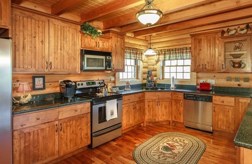Pittman Center Cabin | Luxury gated log lodge with hot tub, fire pit and views!