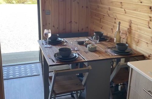Portree Ski Chalet | Luxury Glamping, Earlish, Near Uig