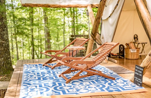 Sevierville RV Rental | Luxury Glamping, private, romantic, cozy, heated - tent 1