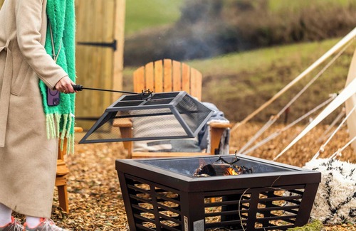 Bath RV Rental | Luxury Glamping - The Natterjack, Bath