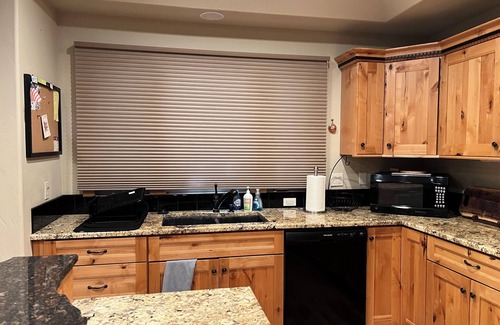 Garden Valley Cabin | Luxury Golf Course Cabin - 4BR, 3BA, Game Room & Firepit