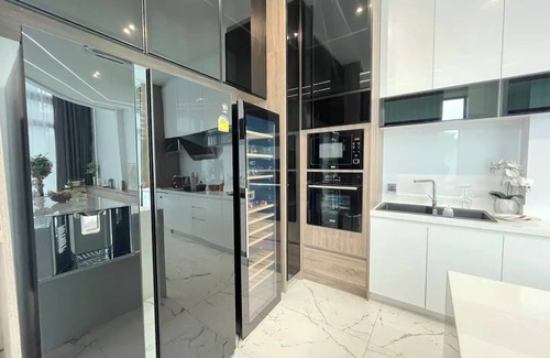 Kathu Villa | Luxury Golfside Villa near Patong - Villa Priva