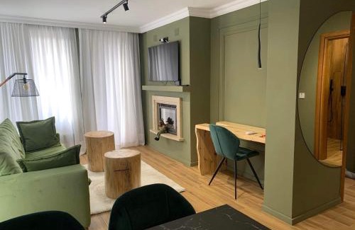Kvartal Noviya Grad Apartment | Luxury Green Apartment - up to 4 people