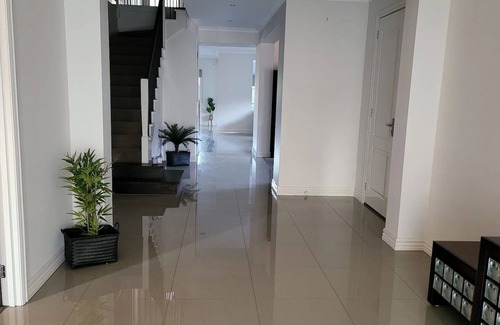 Greenvale House | Luxury Green, comfort living for your holiday.nn