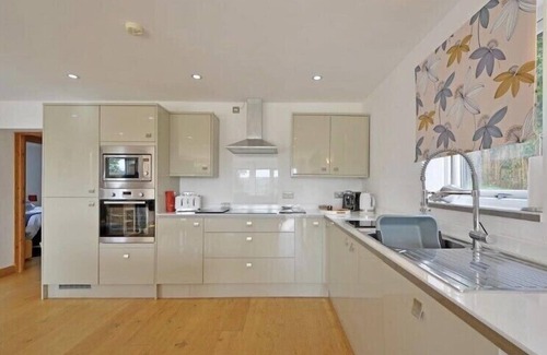 Mevagissey Apartment | Luxury ground floor Apartment Sleeps 5