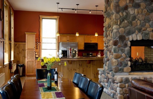 Chestertown Apartment | Luxury Group Rental sleeps 12-16