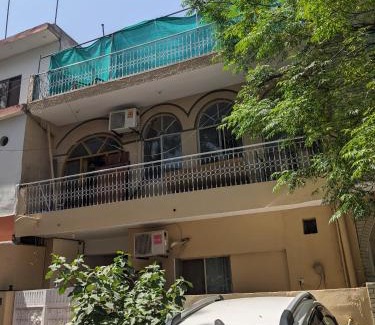 G-9 Sector House | Luxury Guest House