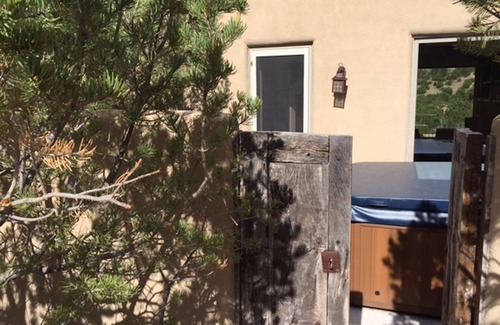 Casas de San Juan House | Luxury Guesthouse w Views, Private Sauna & Hot Tub- 30 day minimum.