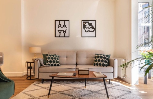 Abando Apartment | LUXURY GUGGENHEIM FLAT