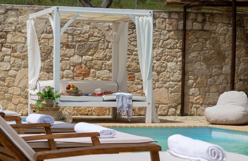 Nea Skioni Villa | Luxury Halkidiki Villa | King 5 Bedroom Villa | Private Pool | Kassandra