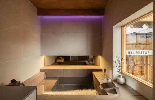 Jongno Villa | Luxury Hanok Bliss Cottage