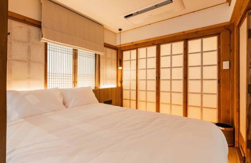 Cheongju Villa | Luxury Hanok Sangseon Heritage Hanok