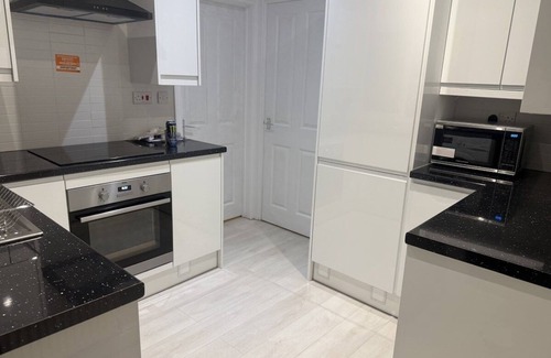Selly Oak House | Luxury Harborne Home, Birmingham