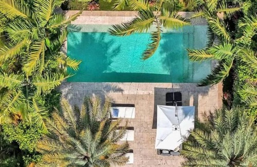 Spring Garden House | Luxury Haven Poolside Paradise in Downtown Miami