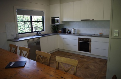Mittagong House | Luxury Heritage Cottage In The Heart Of Town