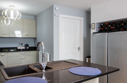 Lymm Apartment | Luxury Hidden Gem in the Centre of Lymm Village