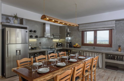 Faistos Villa | LUXURY HIDEAWAY IN SOUTH CRETE WITH POOL & PRIVACY