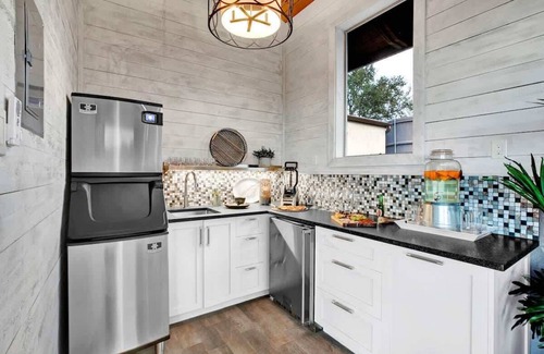 New Braunfels House | Luxury Hill Country Villa With Pool-hot Tub-views