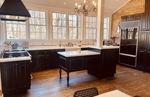 Smyrna House | Luxury Historic Estate with Pool & Hot Tub