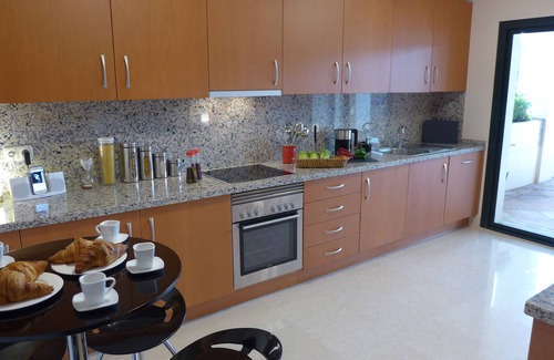 Benahavis Apartment | Luxury Holiday Apartment in Capanes del Golf
