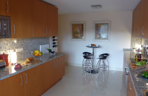 Benahavis Apartment | Luxury Holiday Apartment in Capanes del Golf