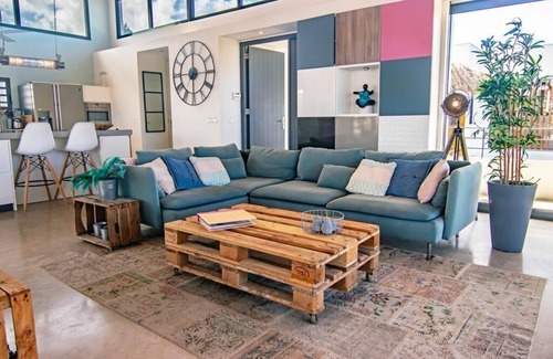 Jan Thiel Villa | Luxury holiday villa Hakuna Matata 7-10 persons Jan Thiel within walking distance of the beach