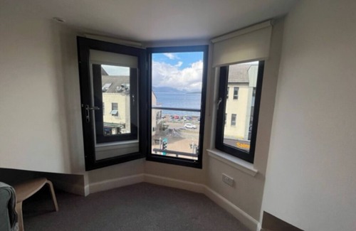 Gourock Apartment | Luxury Holiday Flat, based in the heart of Gourock, Inverclyde
