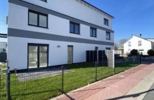 Oberasbach House | Luxury holiday Home with Garden, Terrace, A/C & Wi-Fi